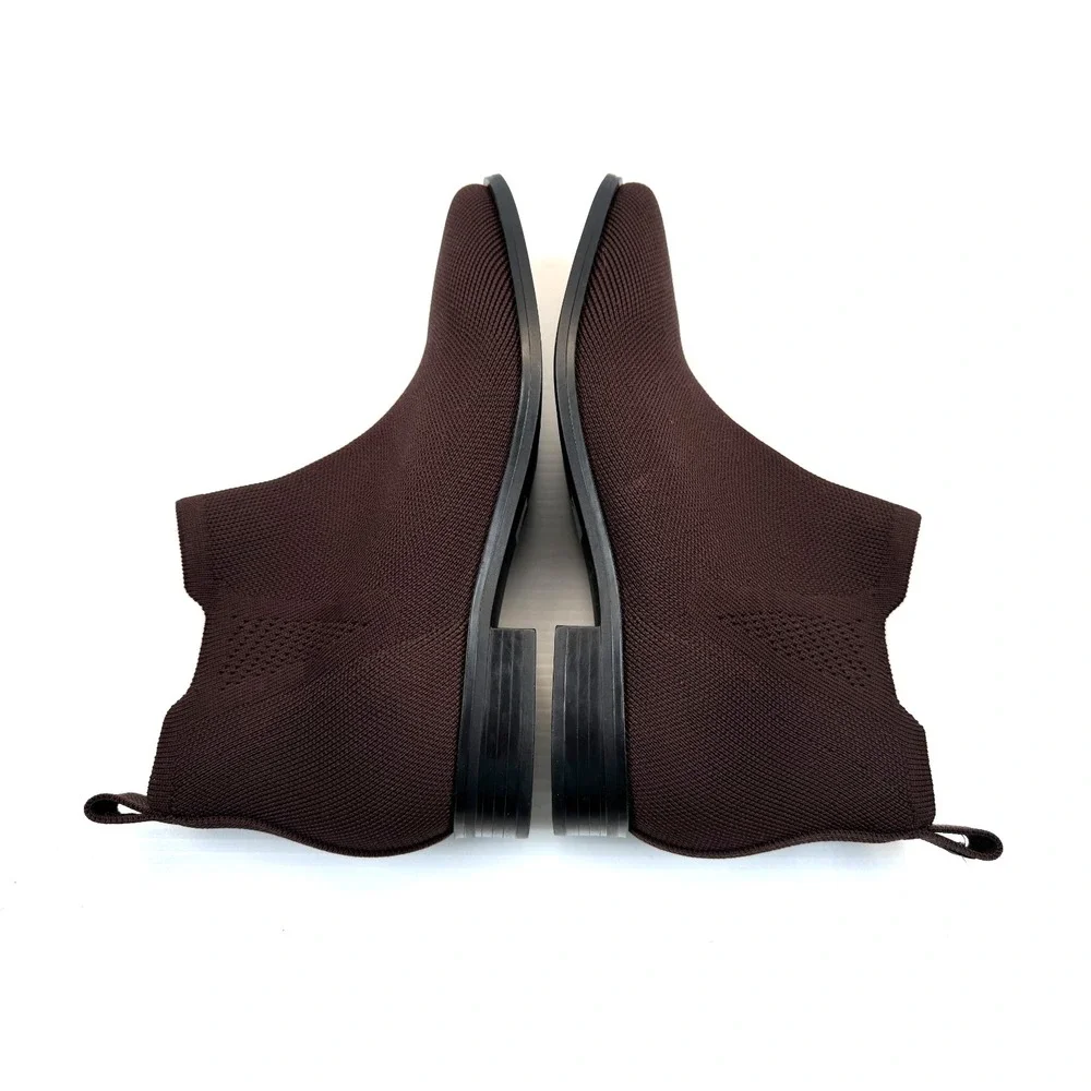 Vivaia Ryan Slip-On Booties Women 37.5 US‎ 7 NWOT Square Toe Chelsea Ankle Boots